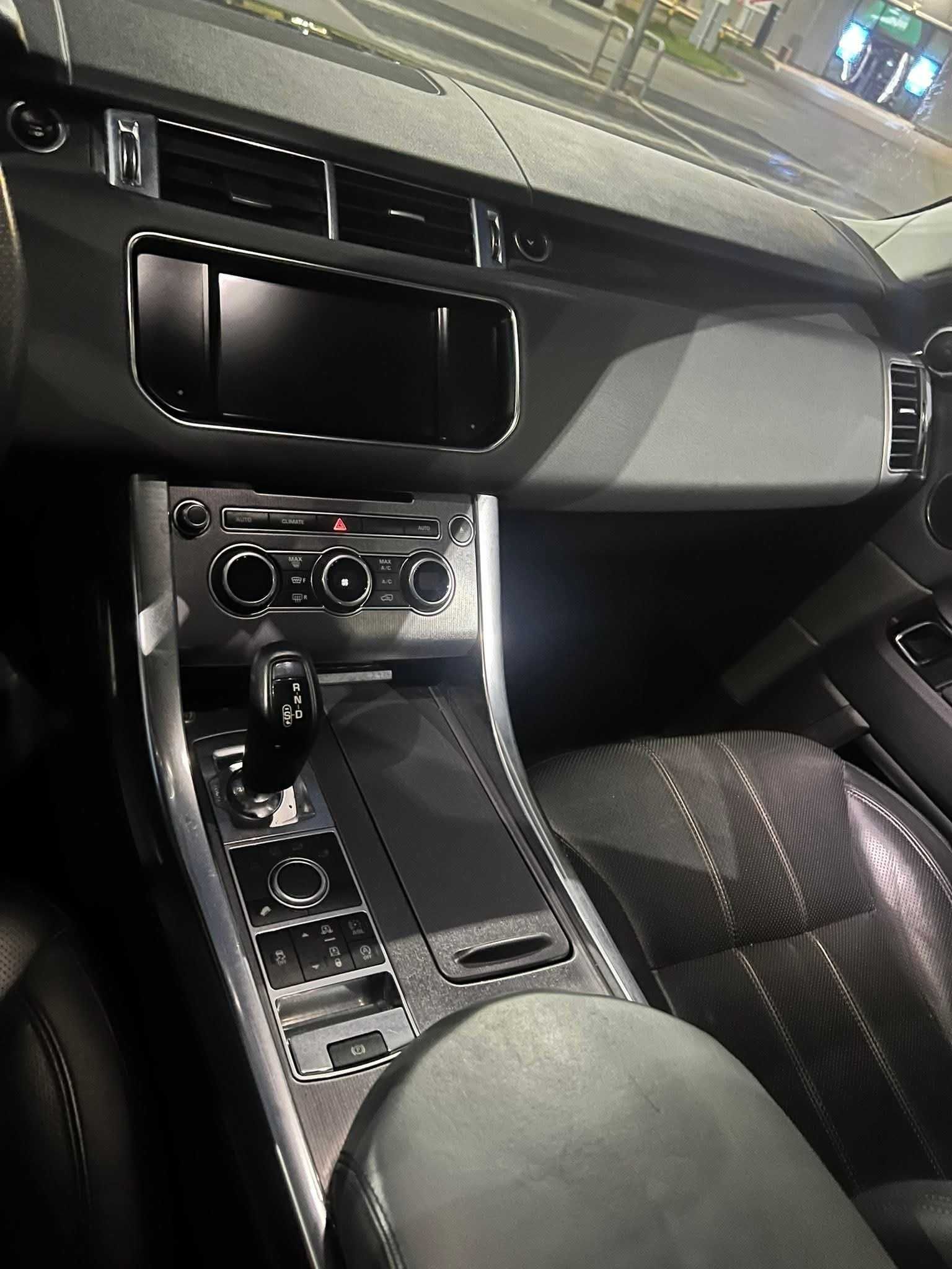 Land Rover Range Rover Sport 494 r. 2014