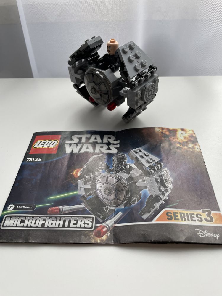 LEGO Star Wars 75128 TIE Advanced Prototype