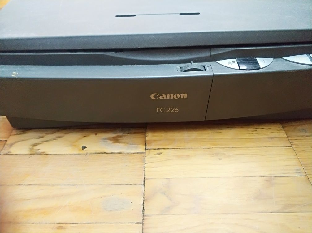 Ксерокс  в рабочем состоянии Canon FC226