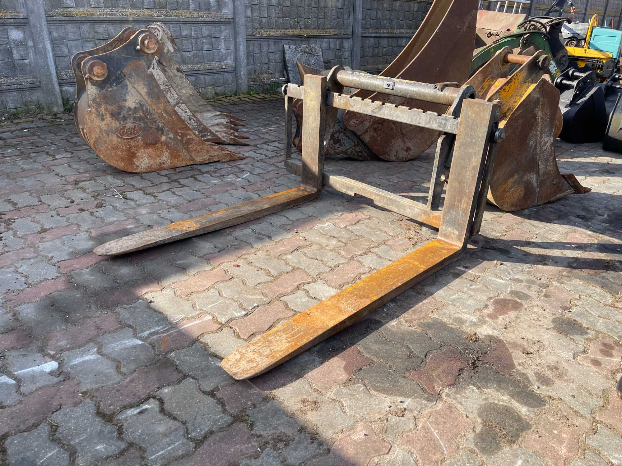 Widły do palet jcb manitou merlo Oryginał z niemiec MOCNE I SOLIDNE !