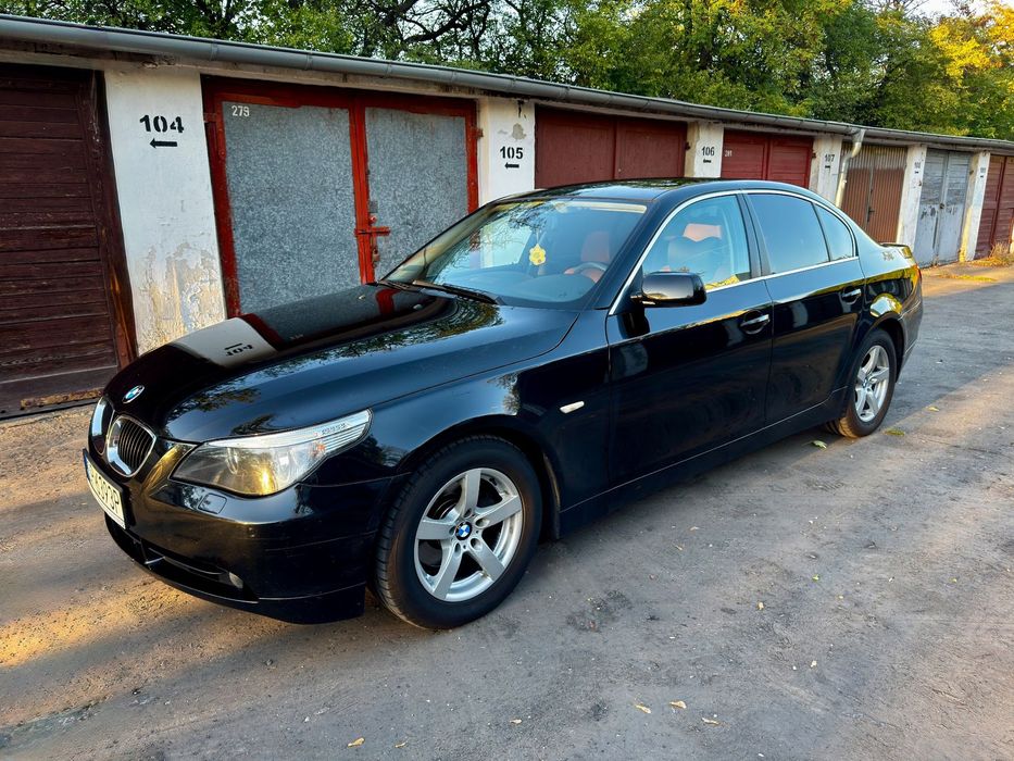 BMW Seria 5 BMW 520d Bezwypadkowe• Pewne i zadbane • Gotowe do jazdy