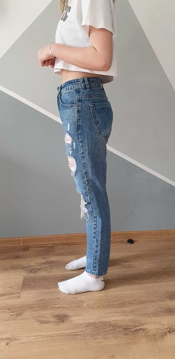 Jeansy z dziurami boyfrend r.34