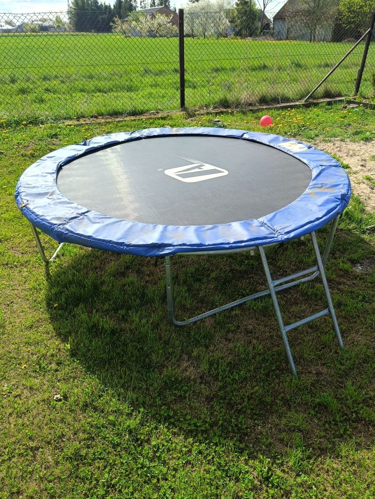 Trampolina ogrodowa 250cm