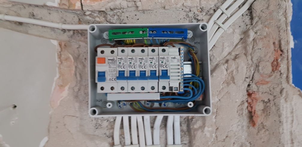 Usługi Elektryczne / Elektryk