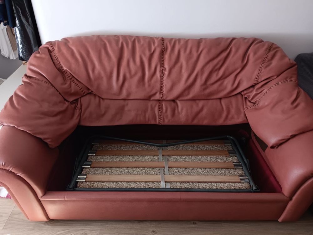 Sofá cama em bom estado