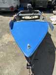 Barco, motor e reboque tudo incluso