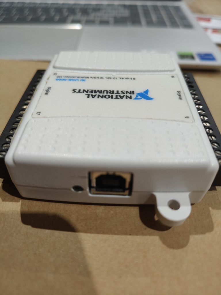 NI USB-6008 (DAQ, LabView, National Instruments)