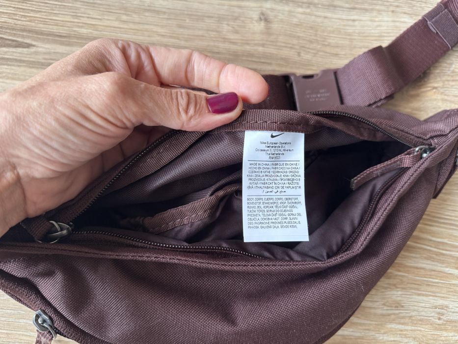 Бананка Nike оригинал шоколадний колір