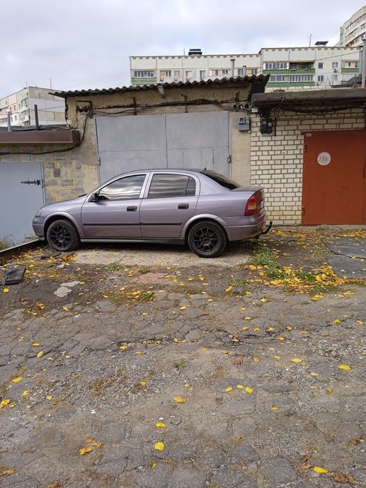 Гараж в гаражному кооперативі