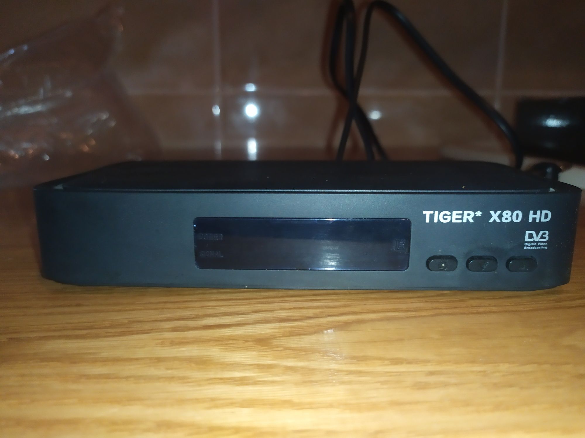 Тюнер, ресівер tiger x80Hd