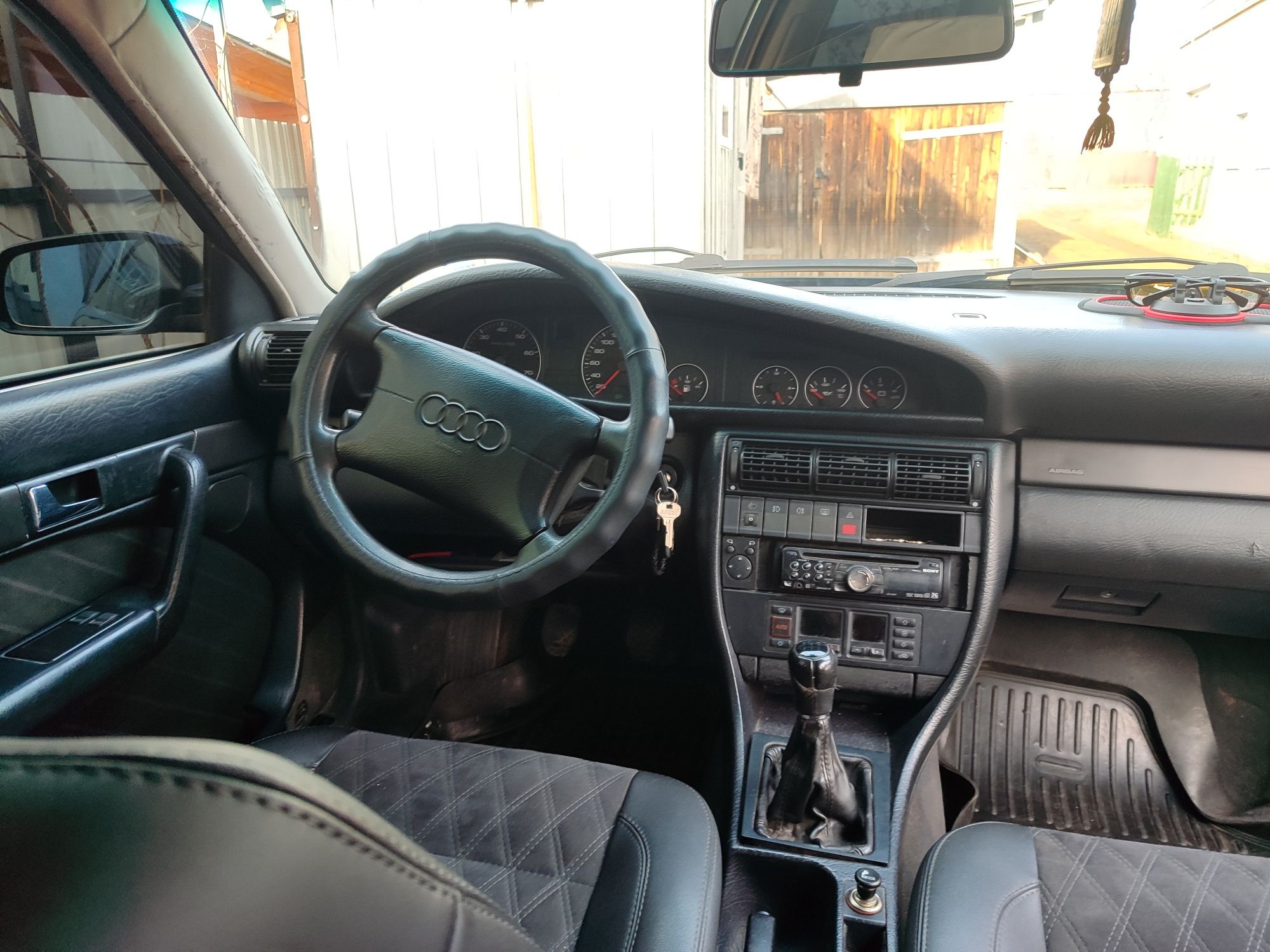 Audi A6 C4 Продам