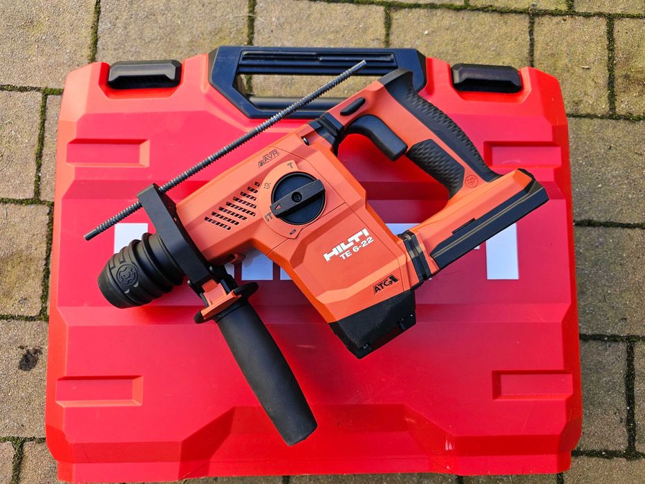 HILTI TE 6-22 rok 2024 młotowiertarka z walizką 2x5Ah zestaw faktura