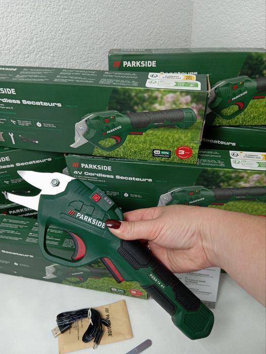 Акумуляторн ножиці PGAS 14 A1, Секатор акумулятор садовий Parkside