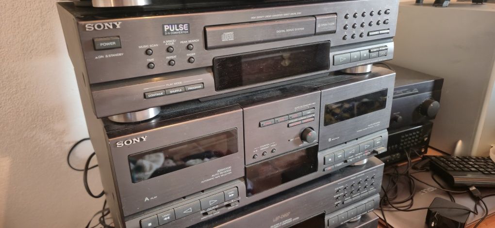 Aparelhagem Sony LBT-D607 com gira discos