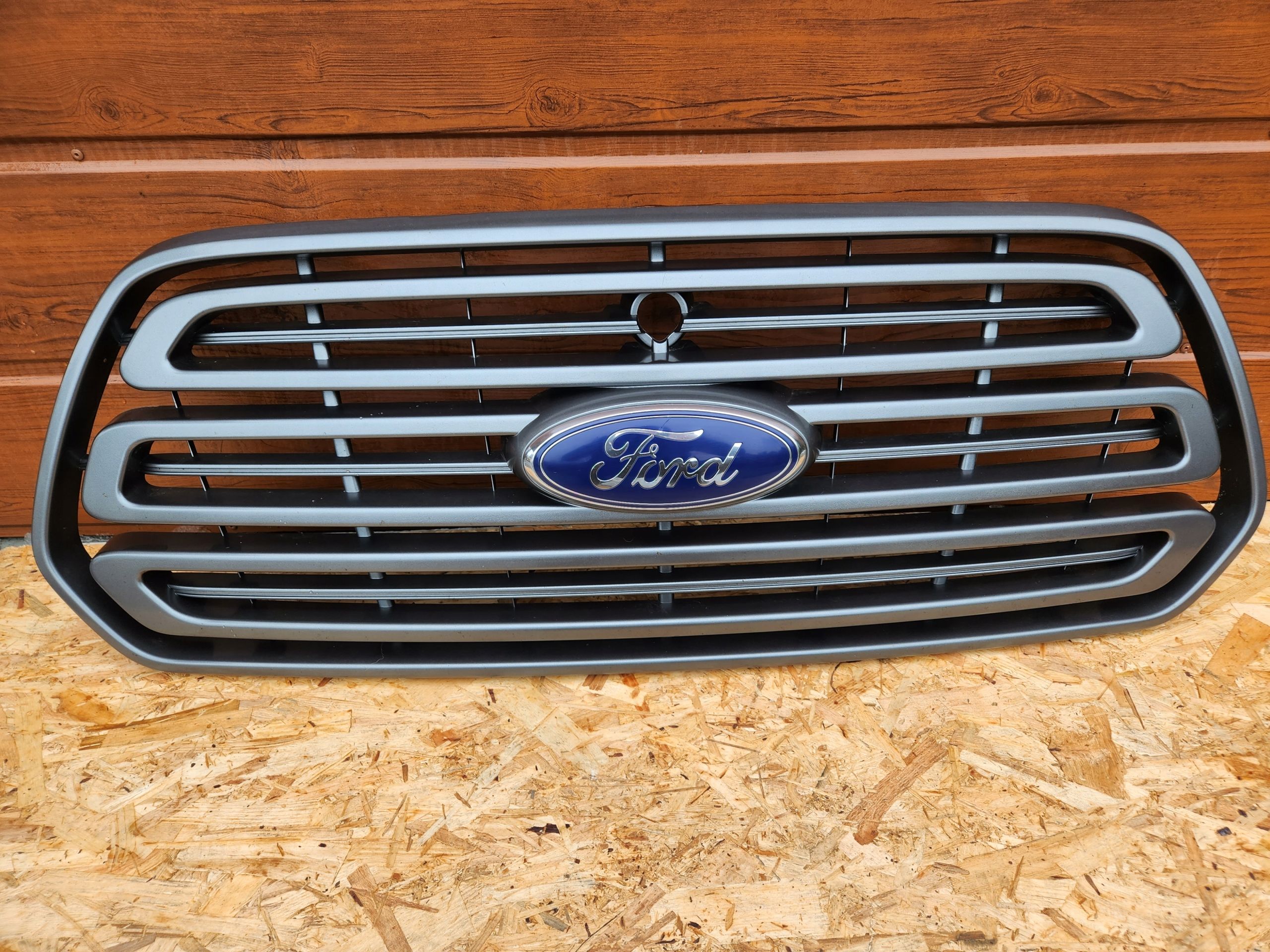 Ford Transit Mk8/2014- Grill atrapa chłodnicy
