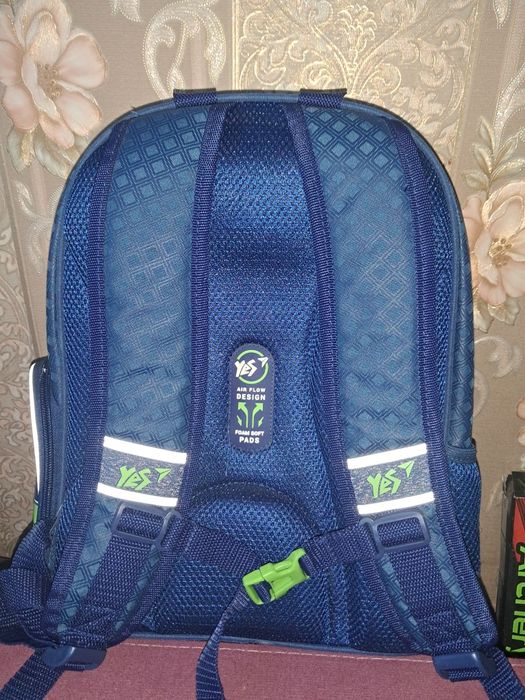 Школьный рюкзак Yes