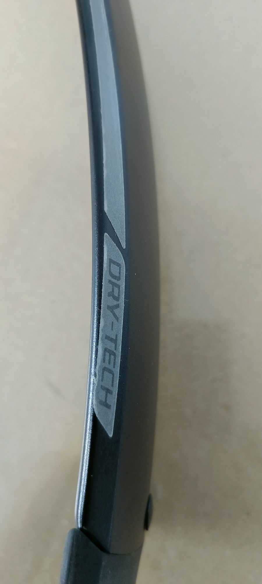 Przedni Błotnik Specialized Dry-Tech 28" . 50mm