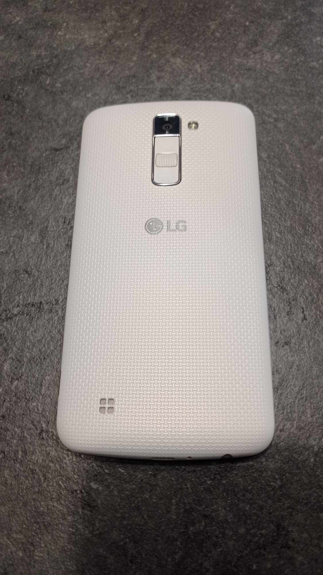 Telefon komórkowy LG K10