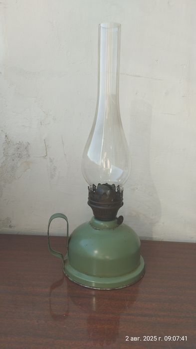 Лампа керосиновая