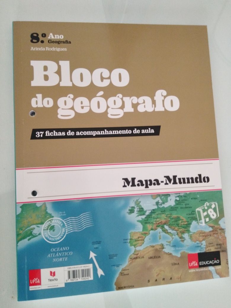 Caderno de atividades e bloco do geógrafo - Mapa-Mundo 8° Ano