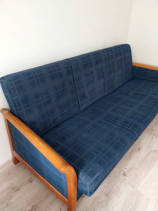 Sofa oddam za darmo