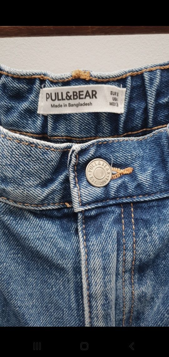 Pull & Bear spodenki boyfriend 36