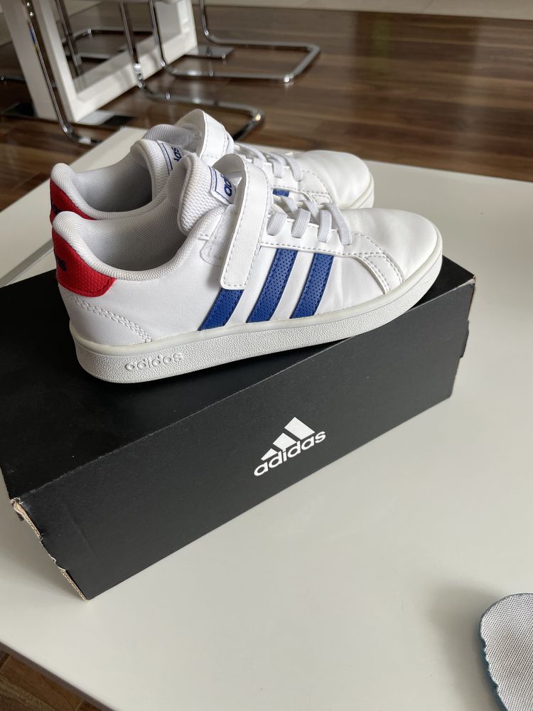 Buty dzieciece Adidas r31