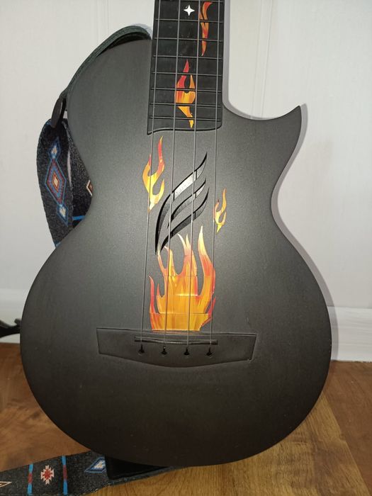Ukulele koncertowe marki Casha