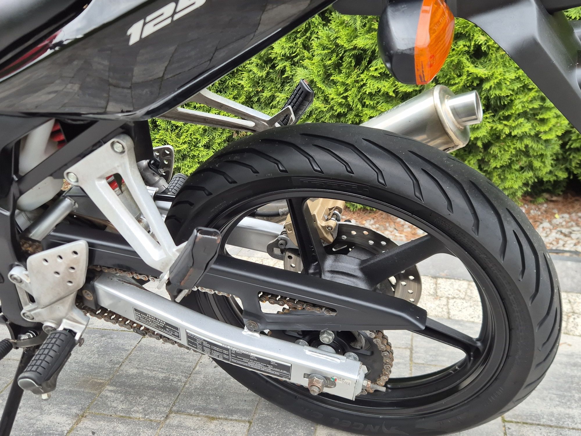 Honda Cbr 125 r 16000 km !  Zadbana kat b a1