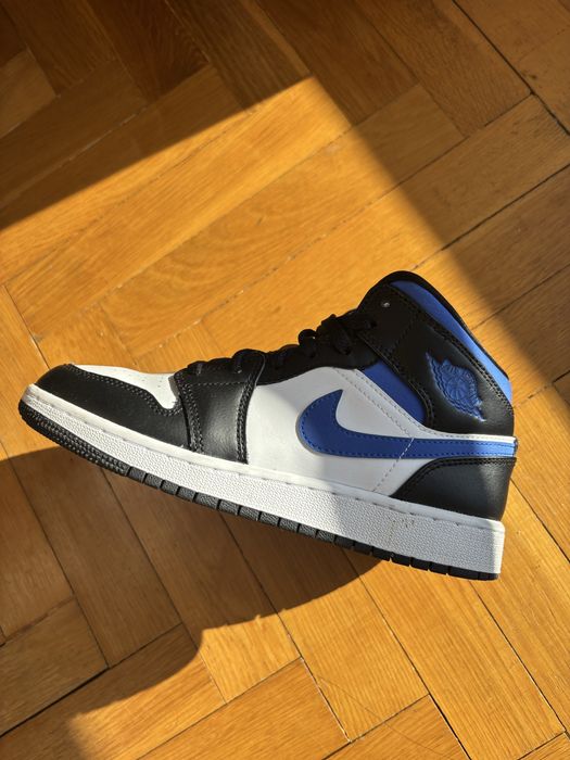 Air Jordan 1 - White Black Racer Blue
