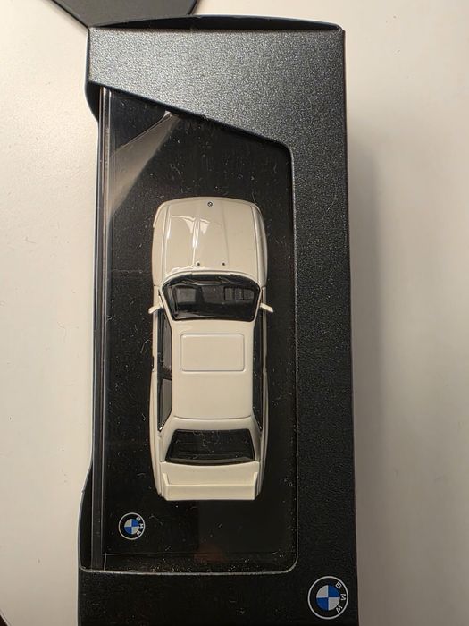 BMW E30 "Collection series" 1:64