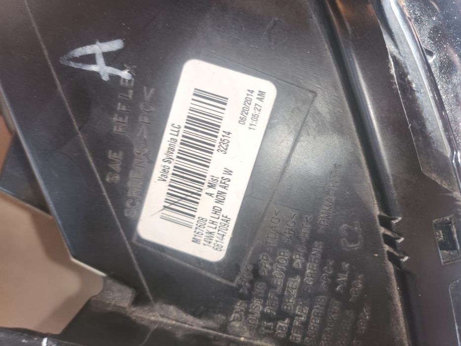 Lampa Lewa Jeep Grand Cherokee wk2xenon kompletny orginal