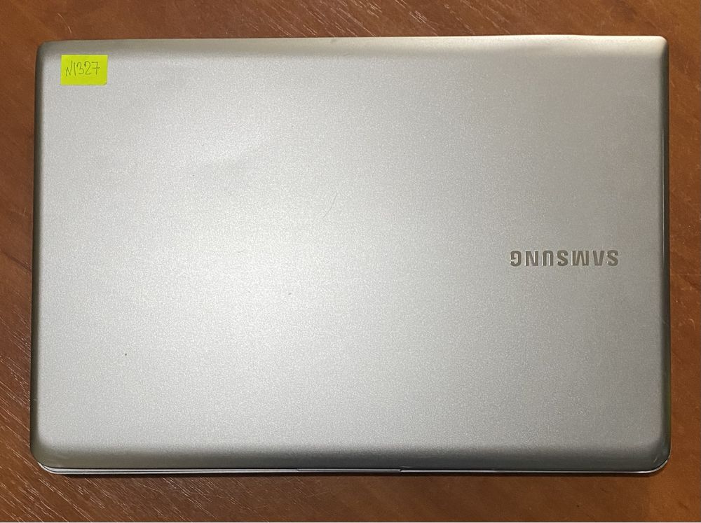 ноутбук Samsung 535U 13.3"/4GB RAM/720GB HDD! N1327