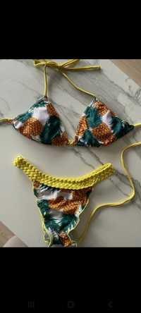 Bikini w ananasy