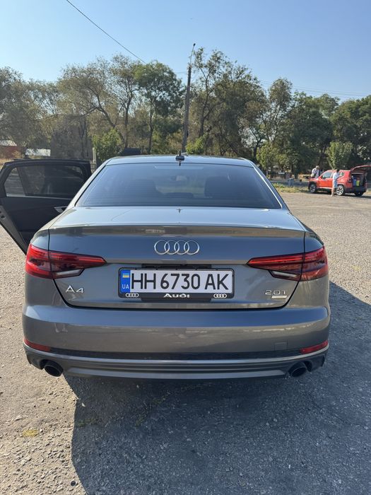 Продам Audi A4 b9