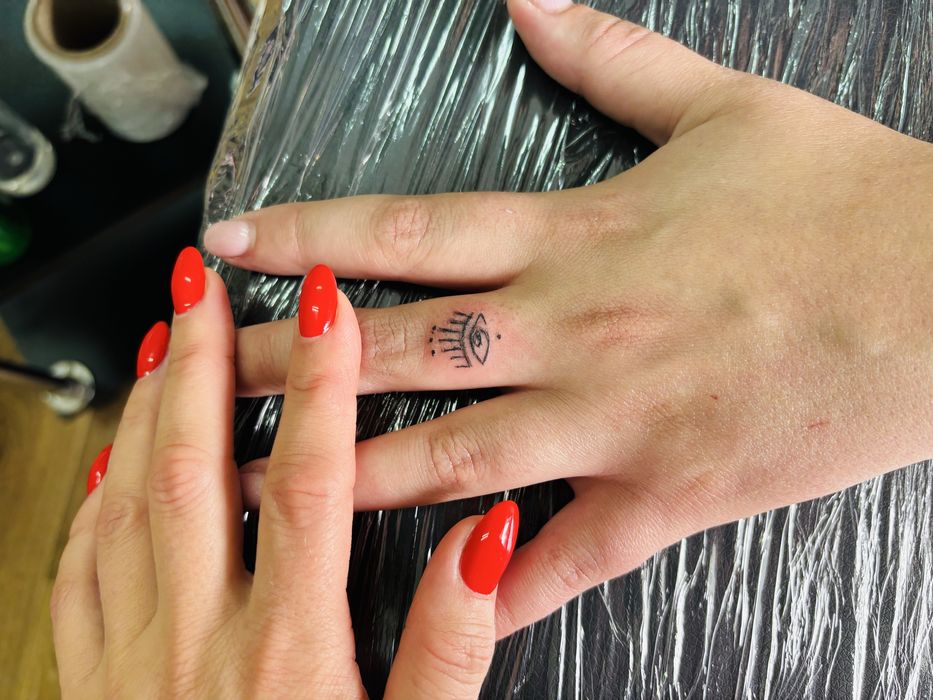 Тату - мастер Харків , міні -тату