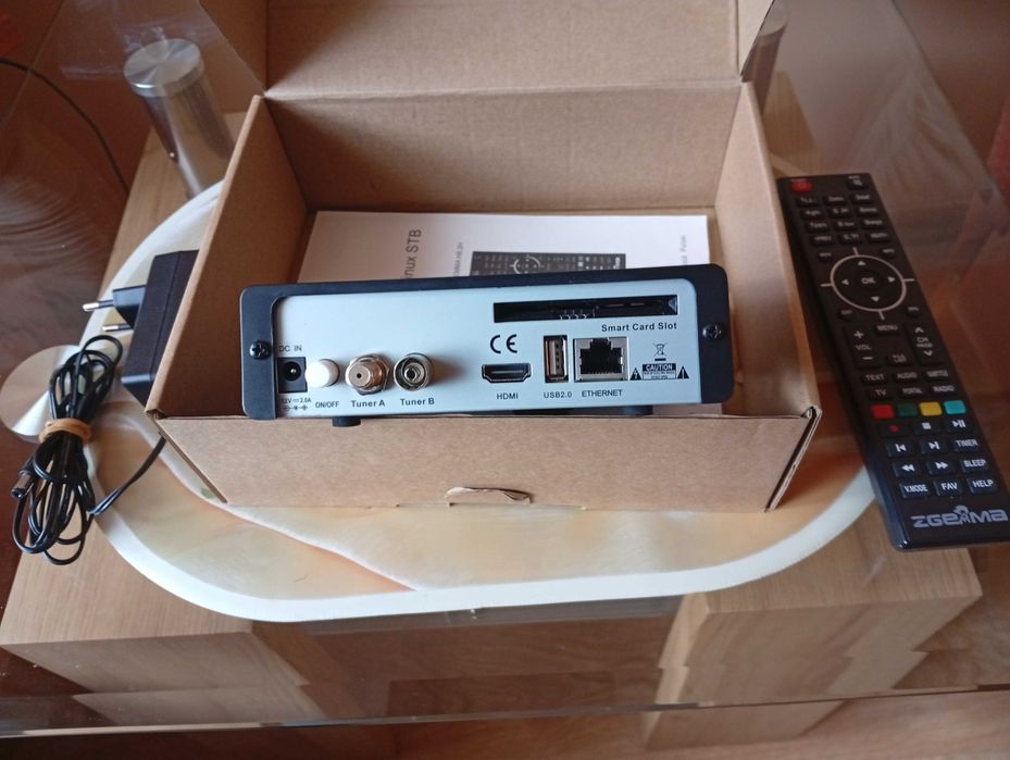 Zgemma H8.2H dekoder + karta