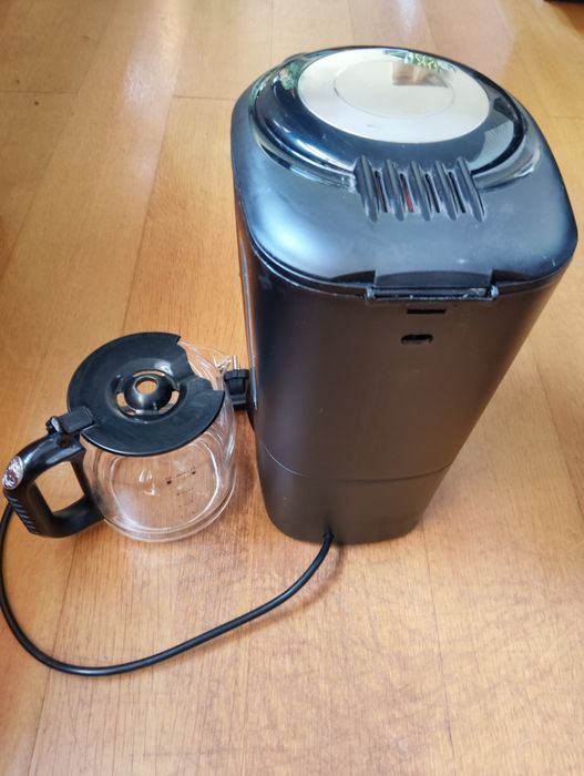 Máquina/cafeteira de filtro Russel Hobbs