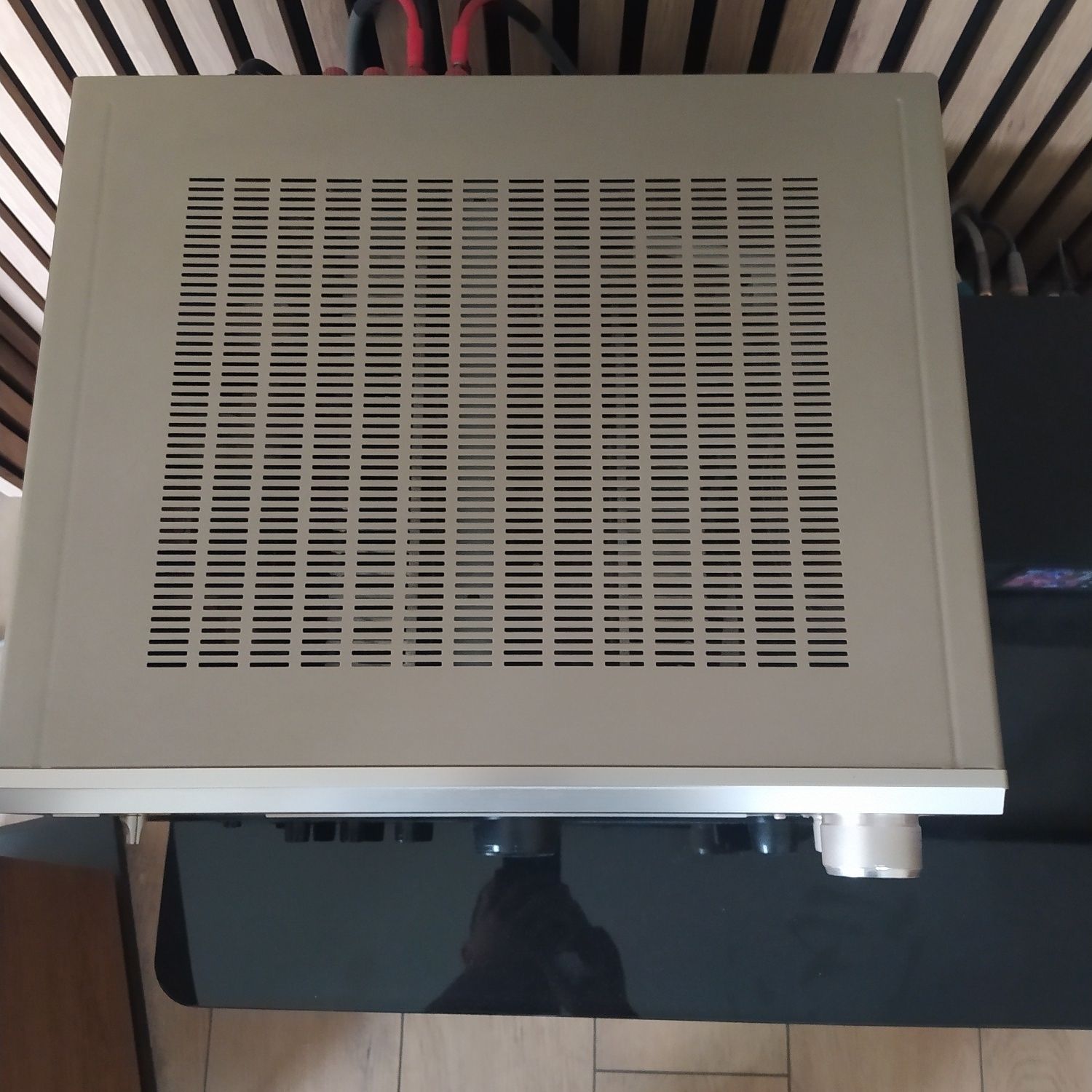 Amplituner Sony V 555 Es