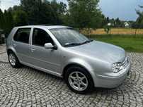 Samochód osobowy VOLKSWAGEN GOLF IV srebny zadbany