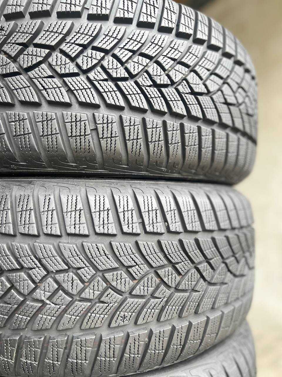 Зимові Шини 215 50 R17 Goodyear 2023 Year!