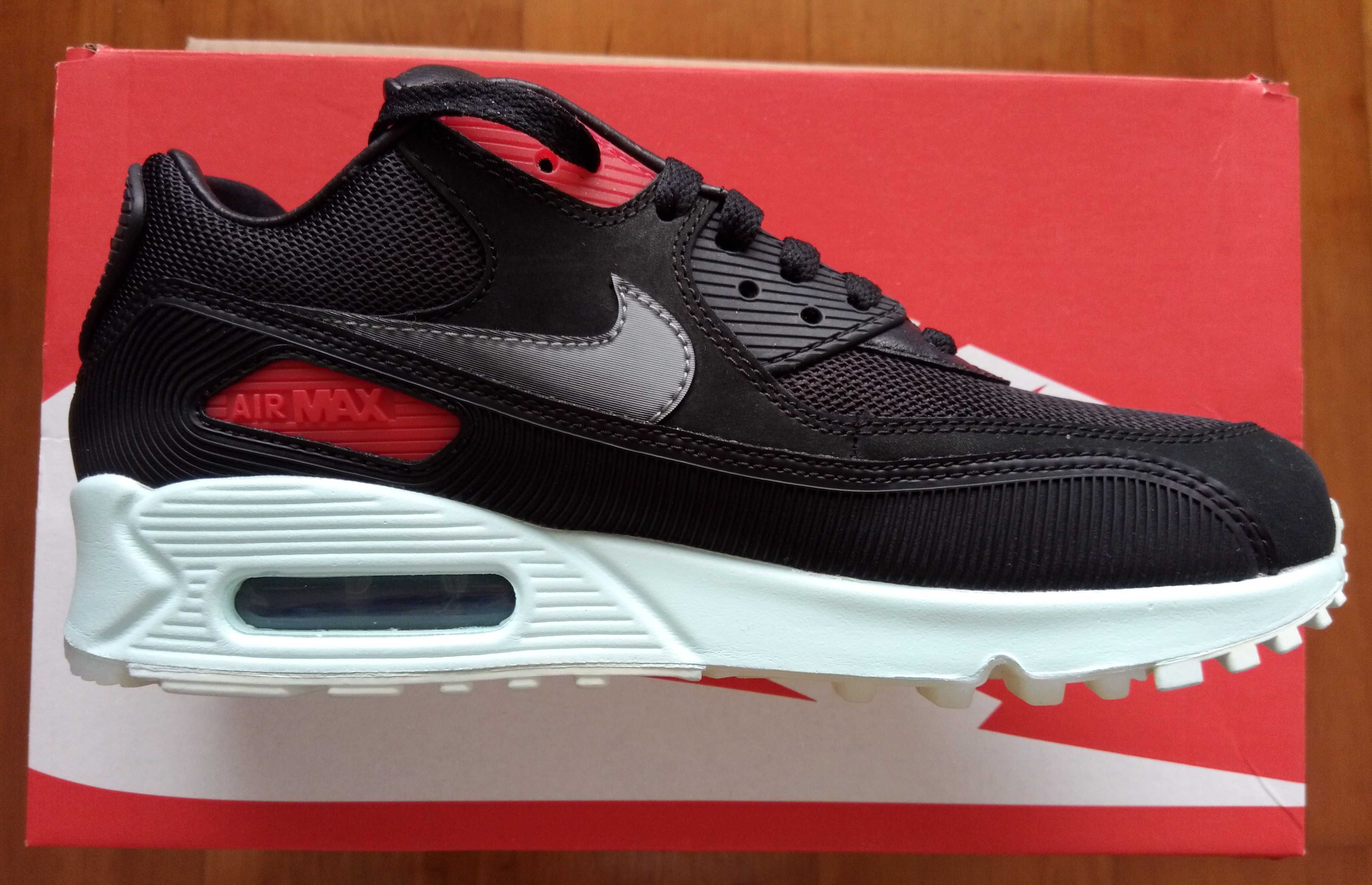 Nike Air Max 90 Vinyl - tam 39 - Novas