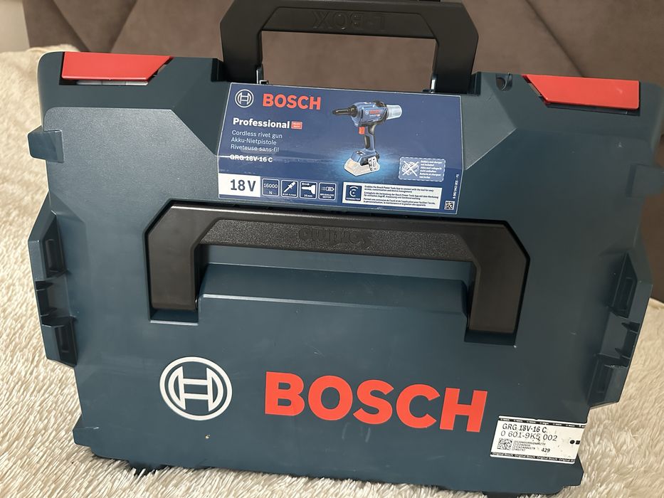 Заклепочник, закльопочник Bosch Professional GRG 18V-16 C.