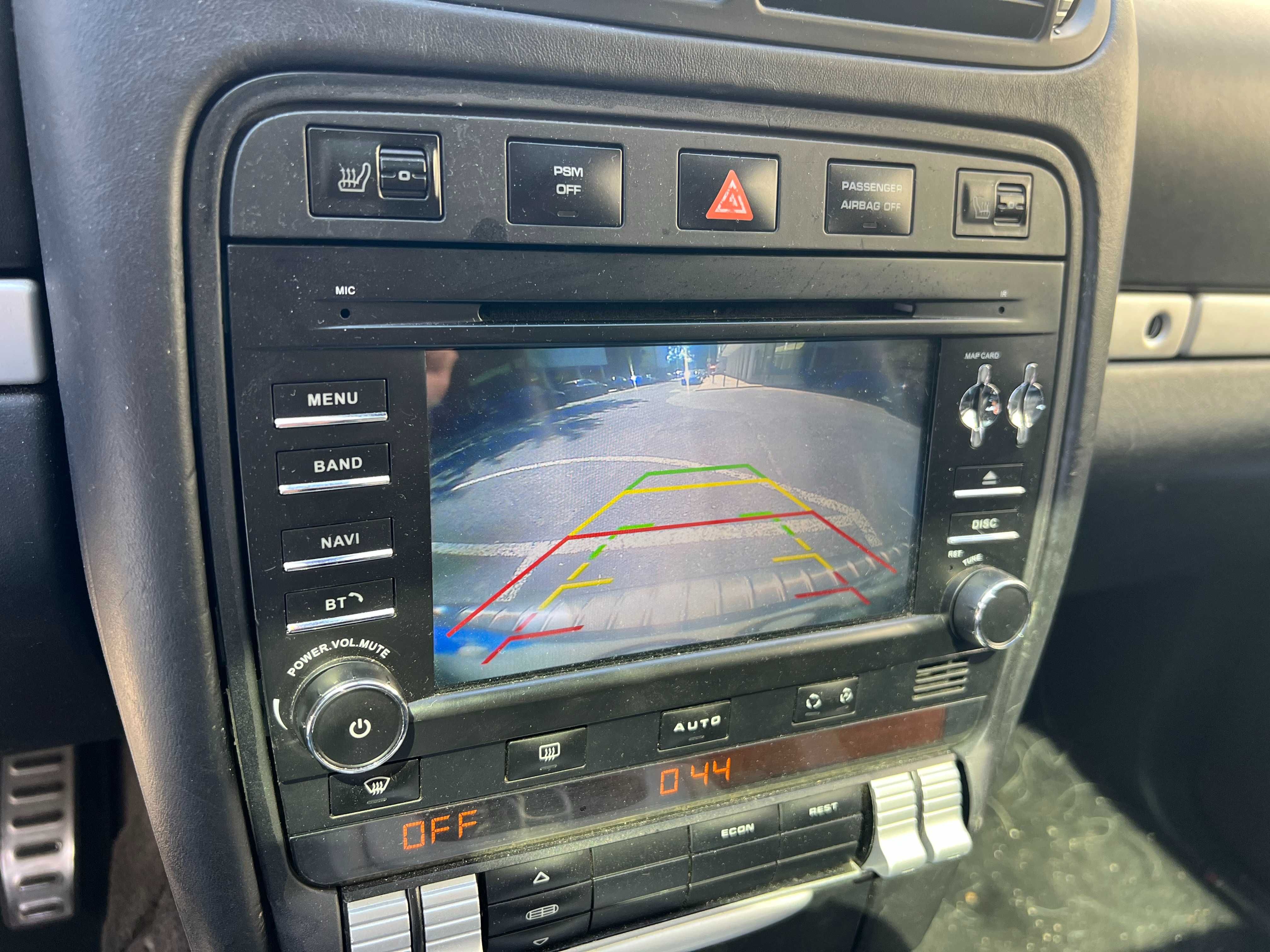 Porsche Cayenne BiTurbo (450 cv)