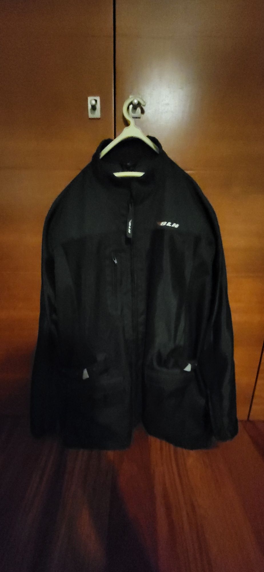 Calças e botas para chuva Dainese