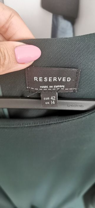 Sukienka rozmiar 42 Reserved