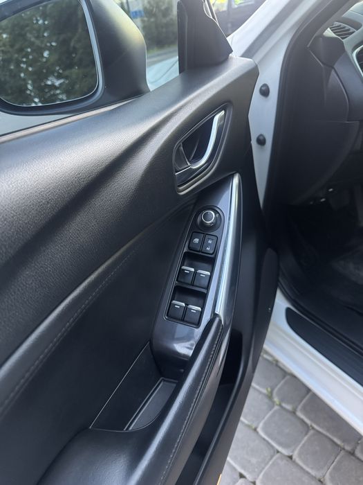 Продам Mazda 6 2.5 SkyActiv 2016 рік