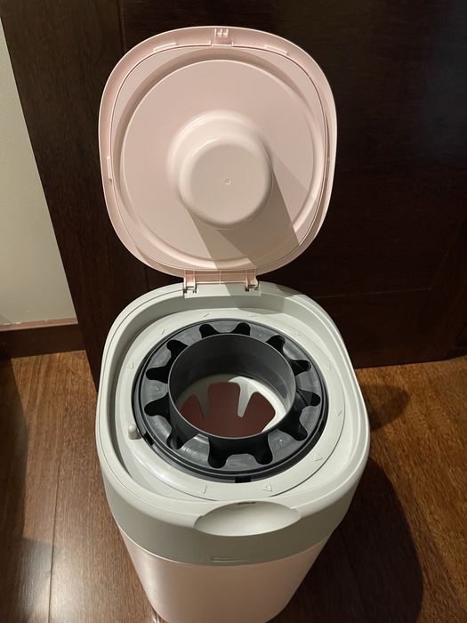 Contentor de fraldas tomme tippee twist&click rosa