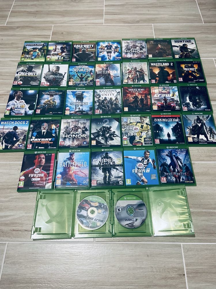 Konsola xbox One 35 gier pad zestaw