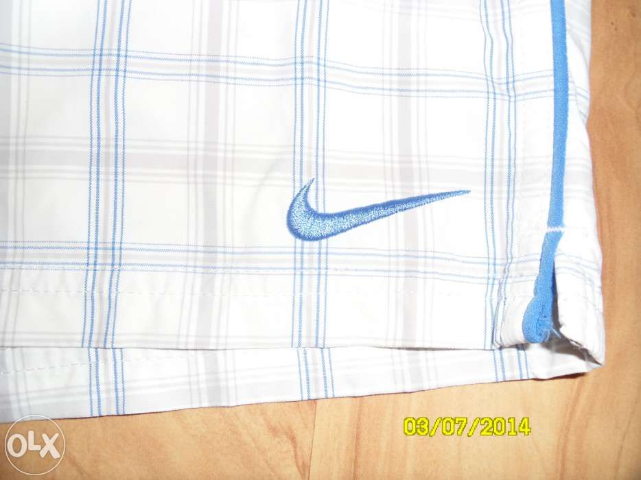 spodenki szorty Nike białe w kratke M